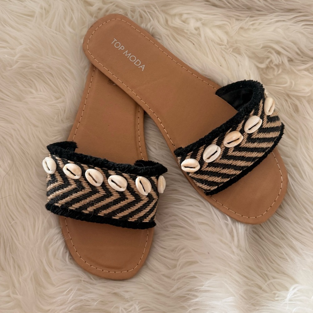 Seashell sandals